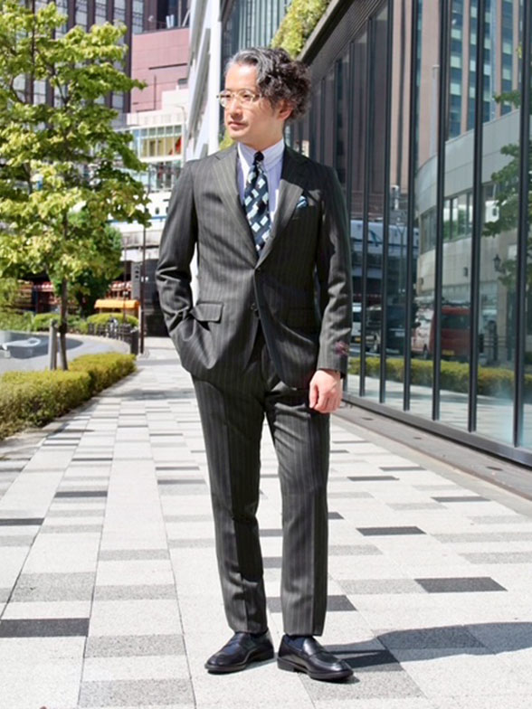 秋を纏う、品格グリーン。