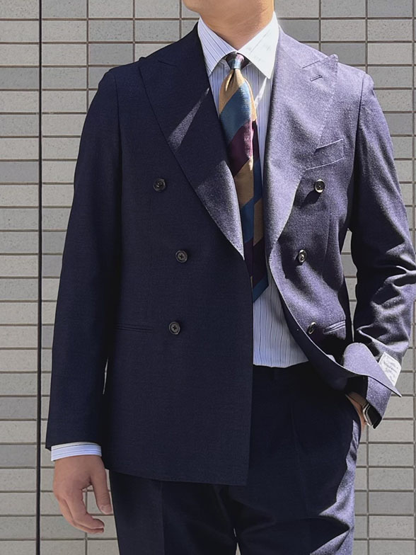 秋冬らしい表情豊かな素材感