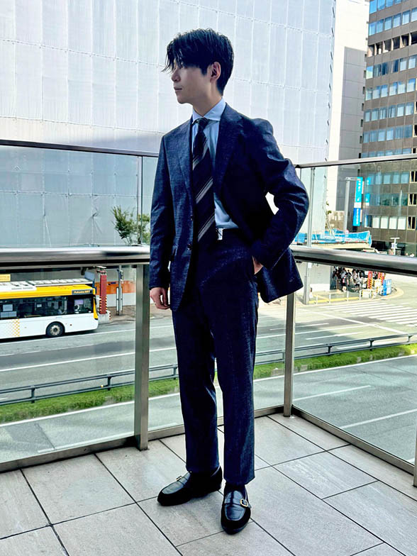 落ち着いた色味で上品な印象