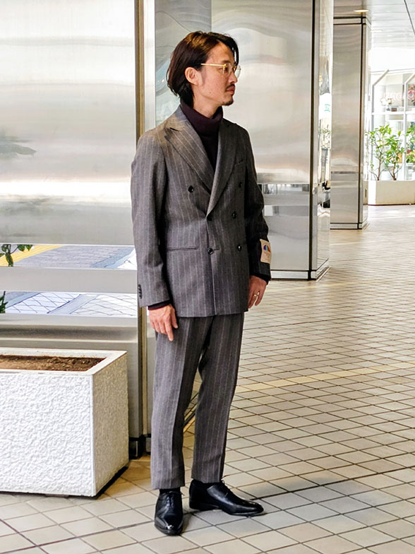 ウール100％で快適な通勤スタイル