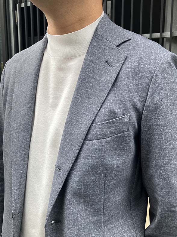 着やすくて、スマートに決まる一着