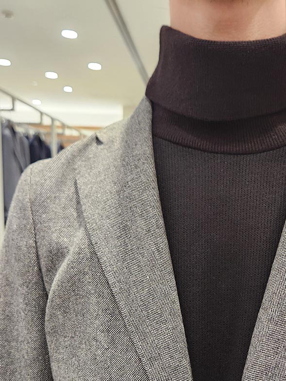 軽やかさが映える秋冬コーデ