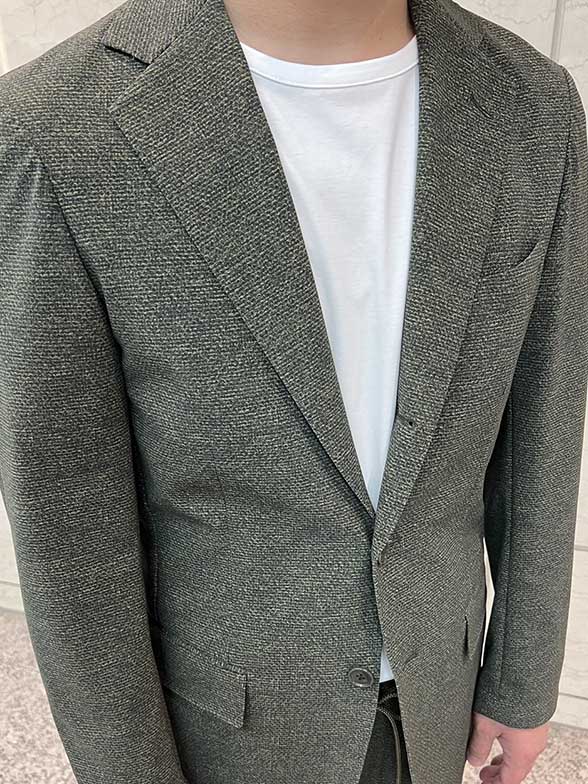 秋色グリーンで季節感を楽しむ