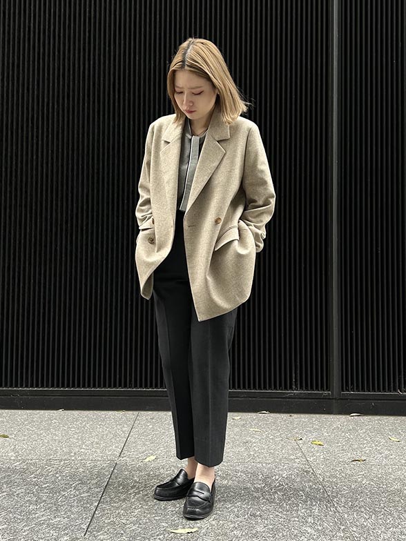 品よく整う冬のジャコットスタイル