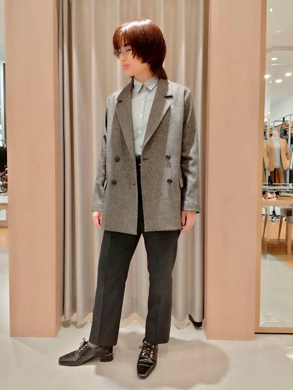 大人のモードスタイル