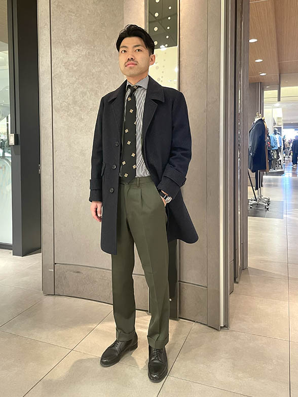 大人の上品カジュアルスタイル