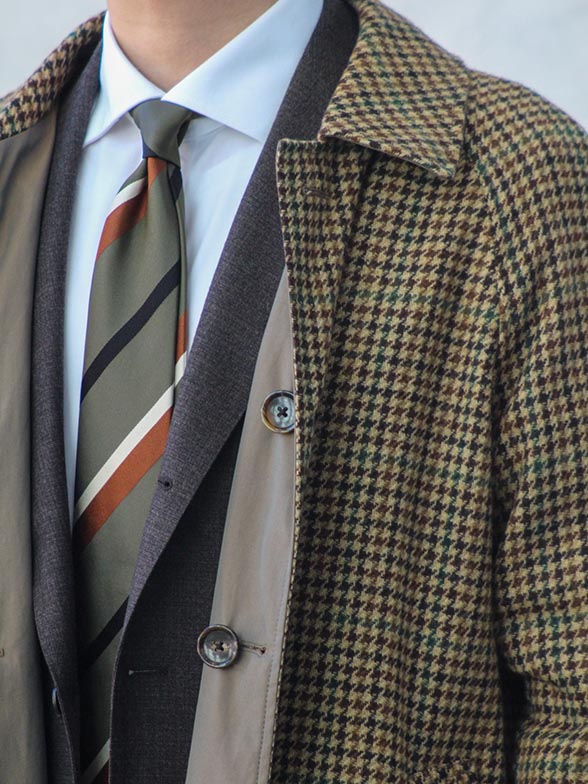 上品さとカジュアルを両立する秋冬コーデ