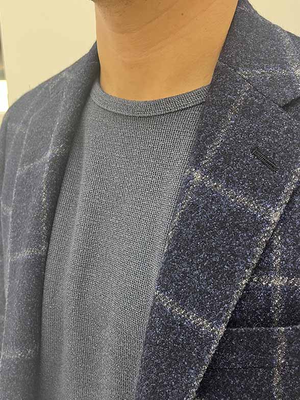 大人が選ぶ、知的なカジュアル