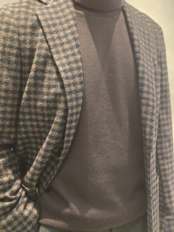 統一感でつくる上品な冬コーデ