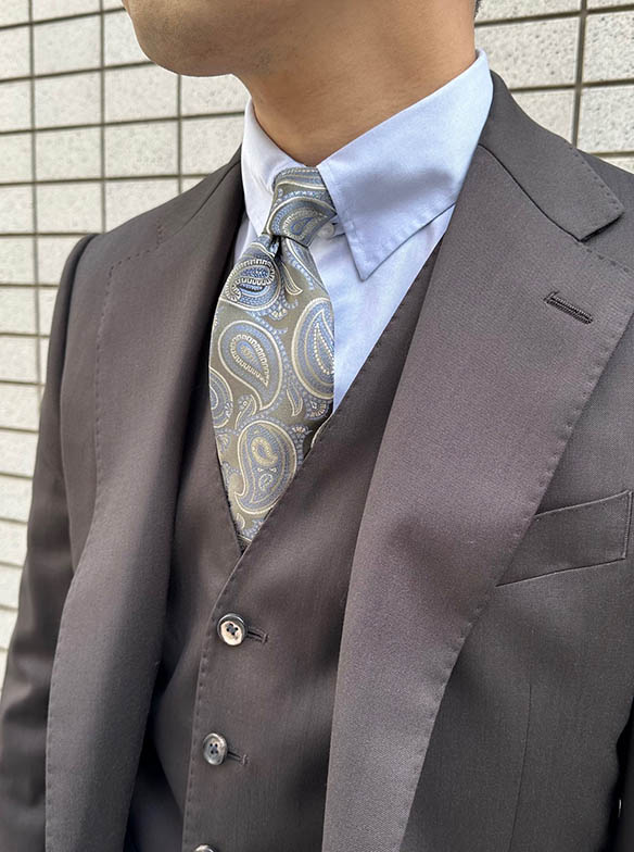 さりげなく差がつく季節の装い