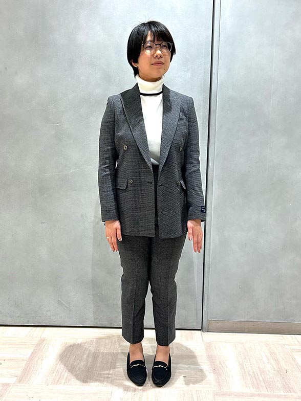 クールになりすぎない洗練コーデ