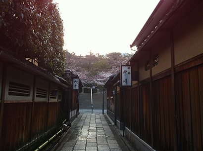 高台寺近くの道3